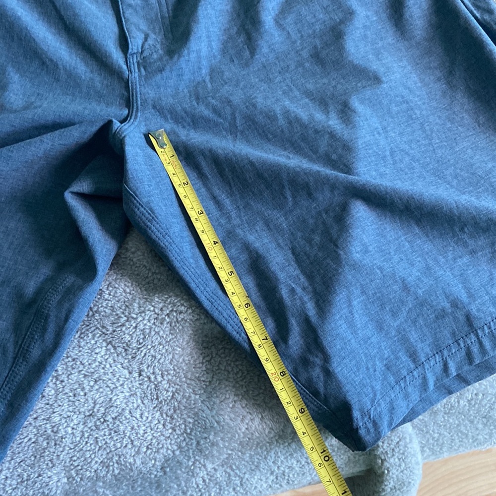 O’Neill Shorts - Picture 7 of 9